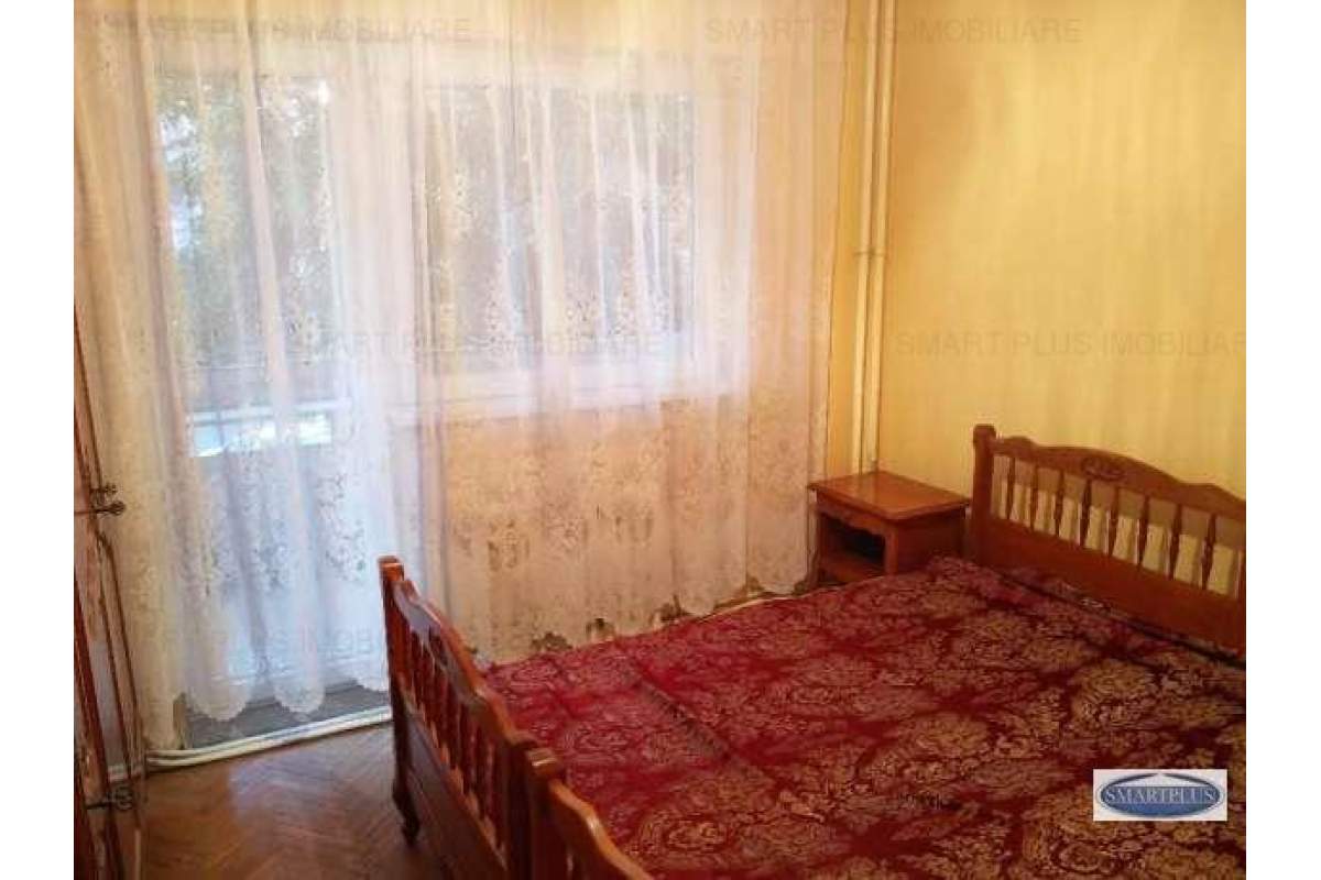  Apartament 4 camere