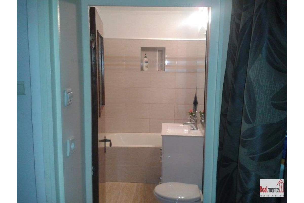  Apartament 4 camere,mobilat si utilat, Centru