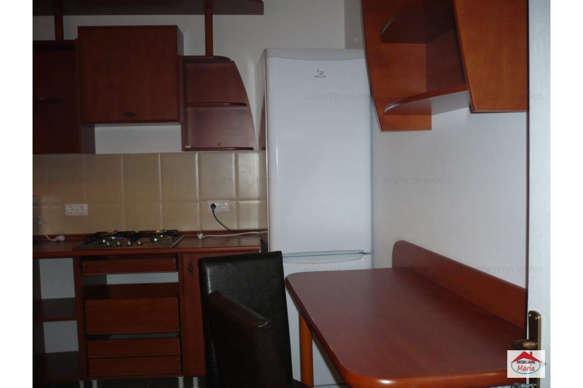  Apartament central, 2 camere, bloc nou