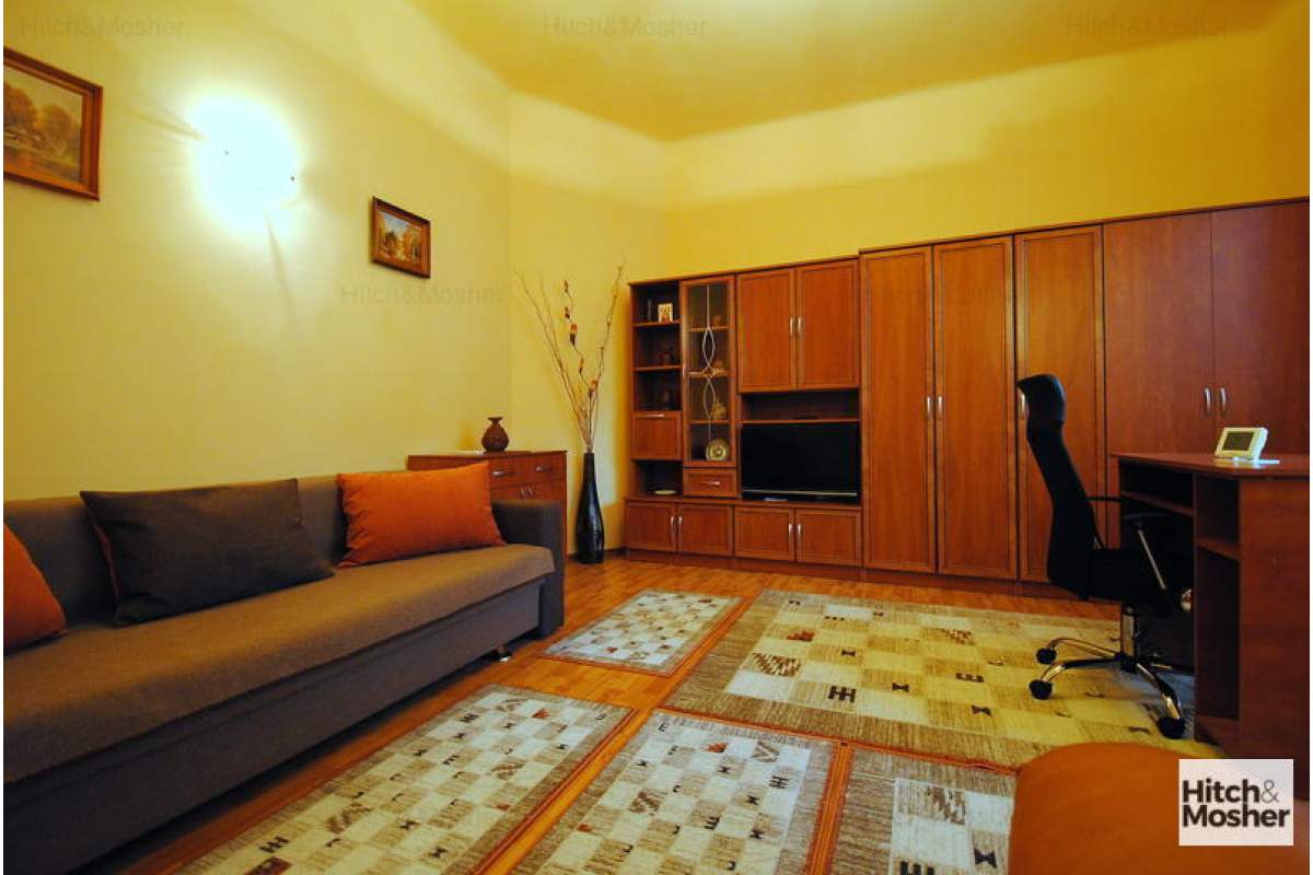 Apartament cu 1 camera, excelent pozitionat in zona ultracentrala-Piata 700