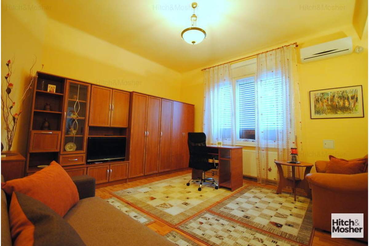 Apartament cu 1 camera, excelent pozitionat in zona ultracentrala-Piata 700