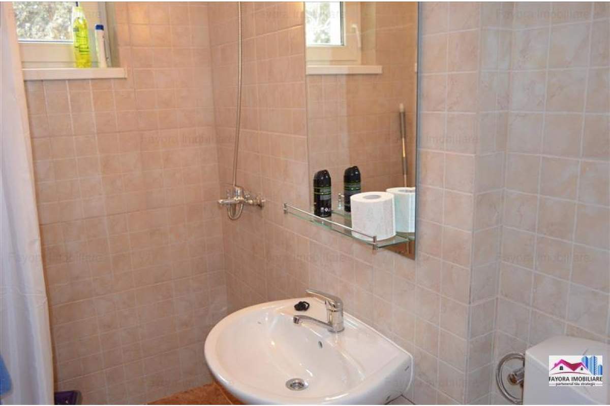 Apartament cu 2 Camere de Inchiriat in Zona Dambu, oferit de Fayora Imobiliare