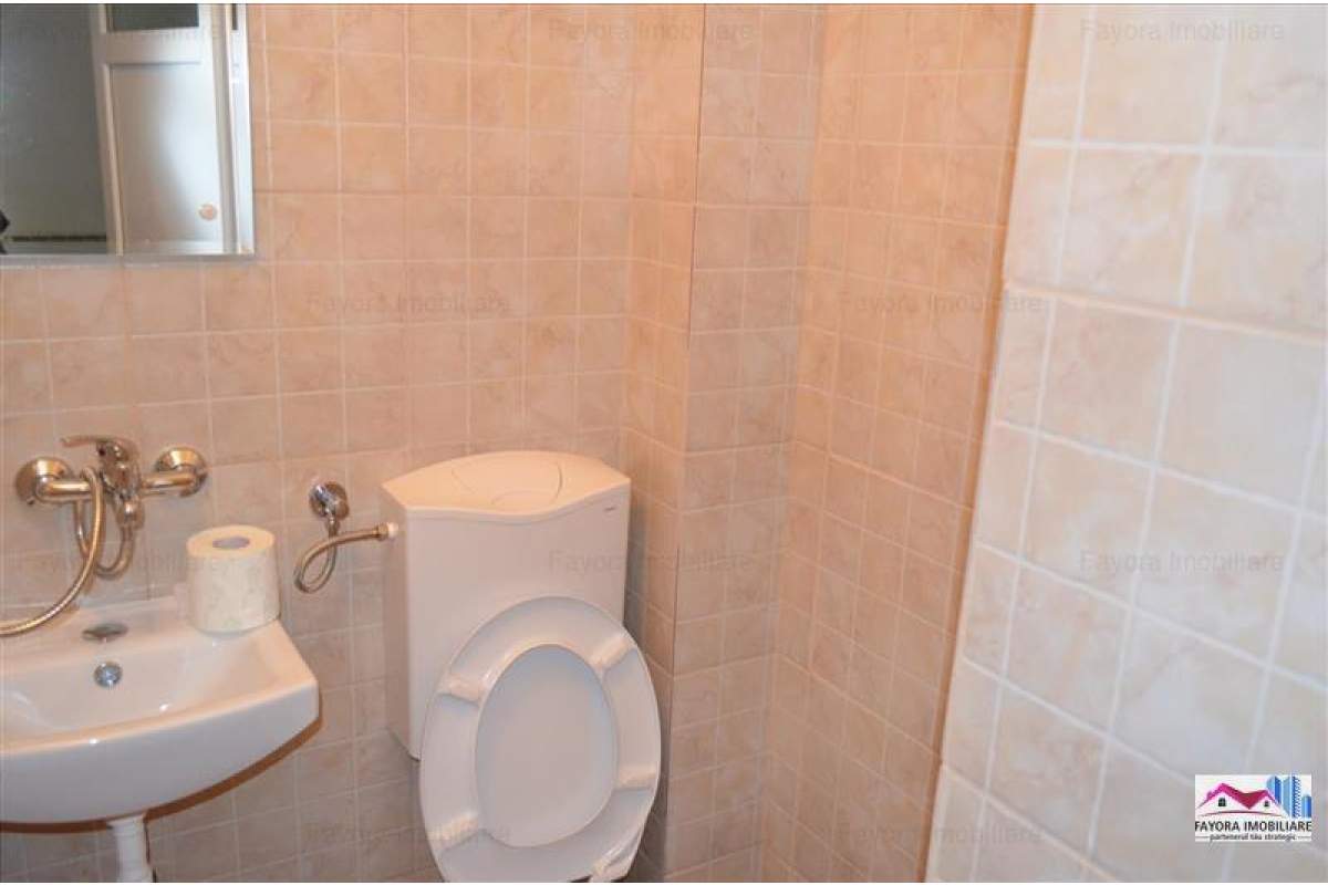 Apartament cu 2 Camere de Inchiriat in Zona Dambu, oferit de Fayora Imobiliare