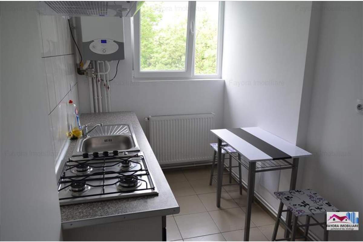  Apartament cu 2 Camere de Inchiriat in Zona Semicentrala