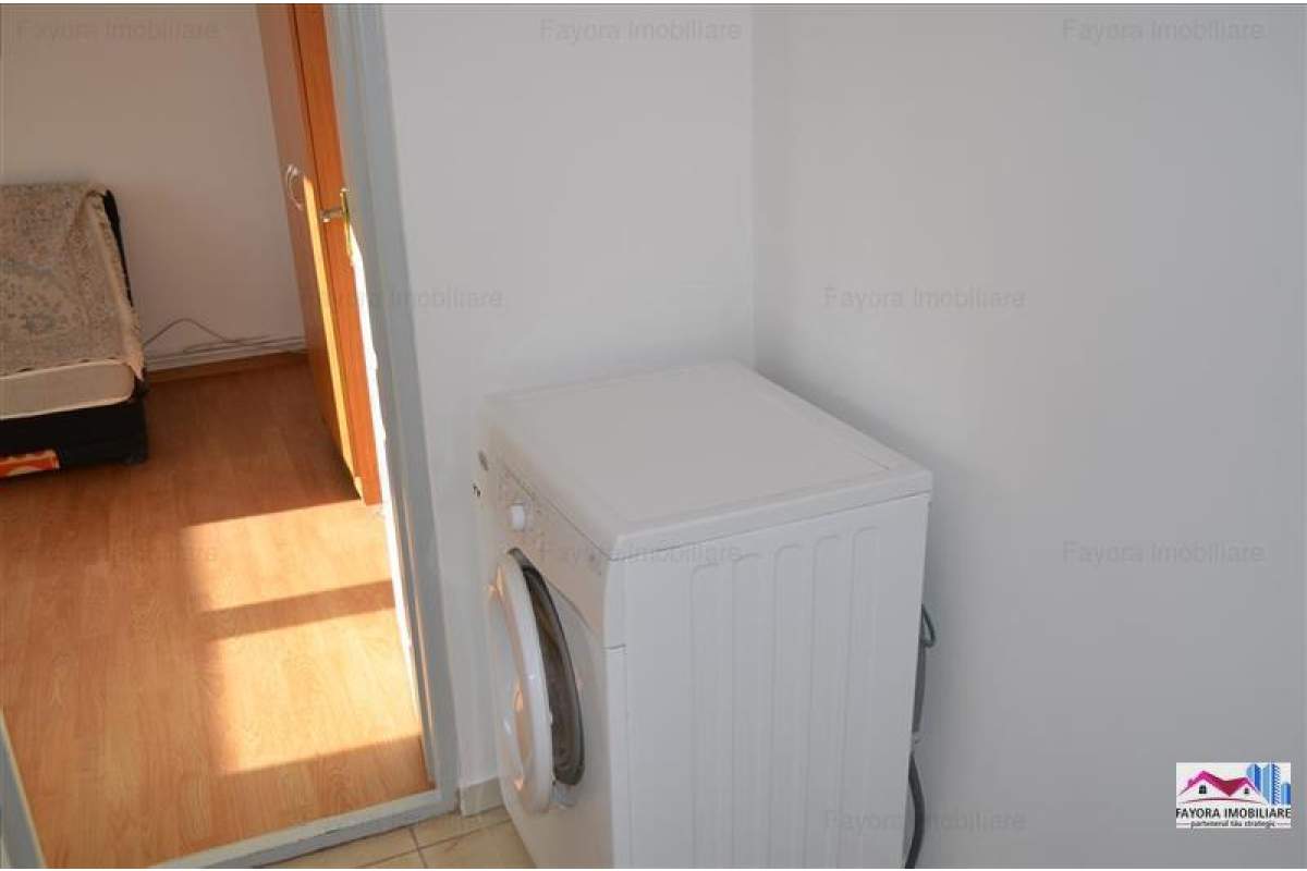  Apartament cu 2 Camere de Inchiriat in Zona Ultracentrala