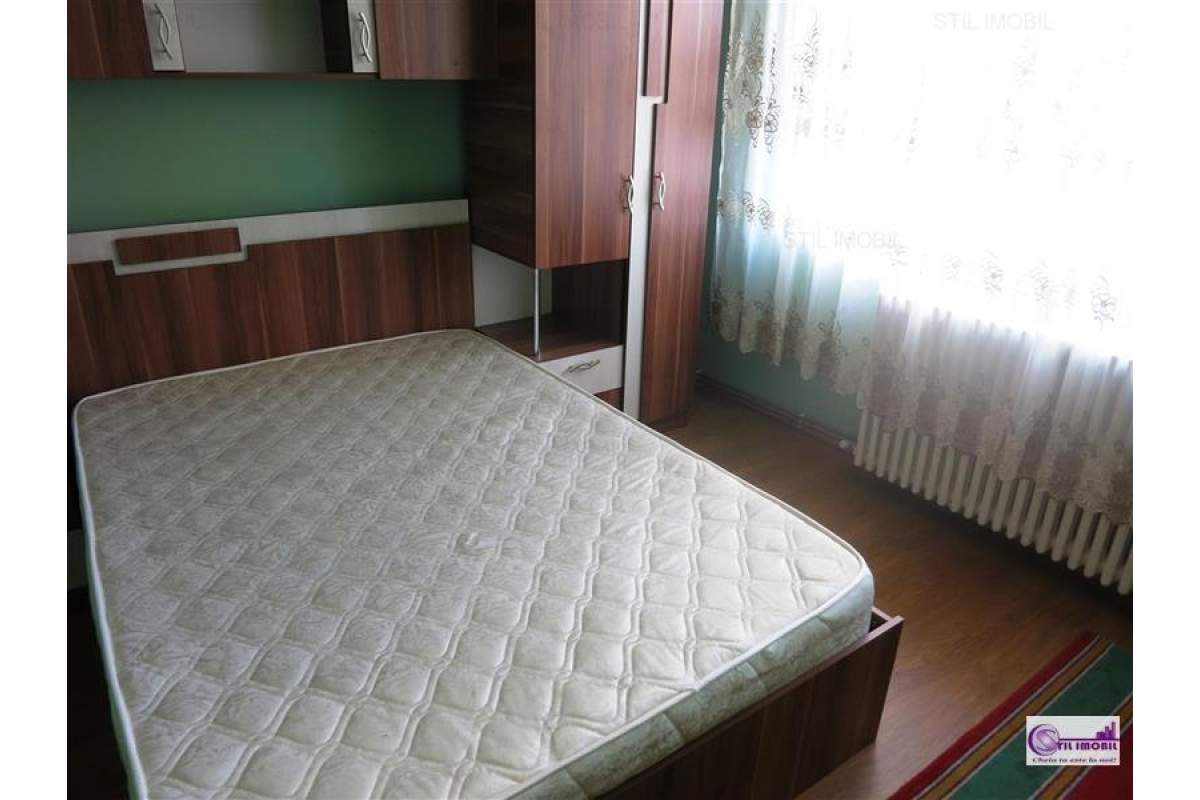  Apartament cu 2 camere -Podu Ros 280 EURO