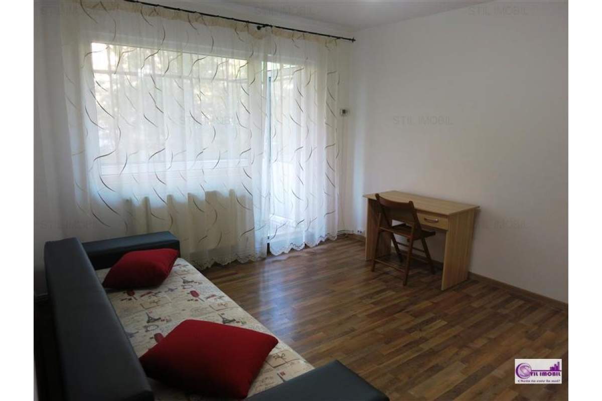  Apartament cu 2 camere Podu Ros