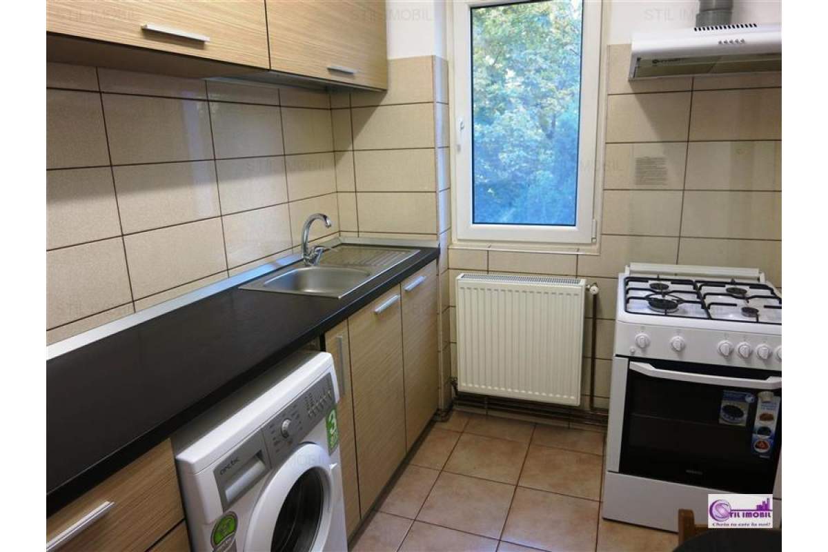  Apartament cu 2 camere Podu Ros