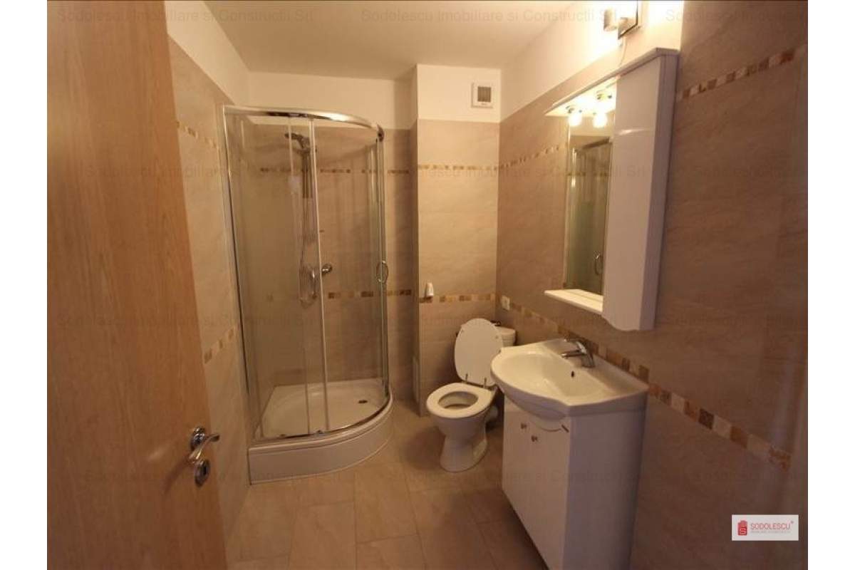  Apartament cu 3 camere de inchiriat in zona Bucovina