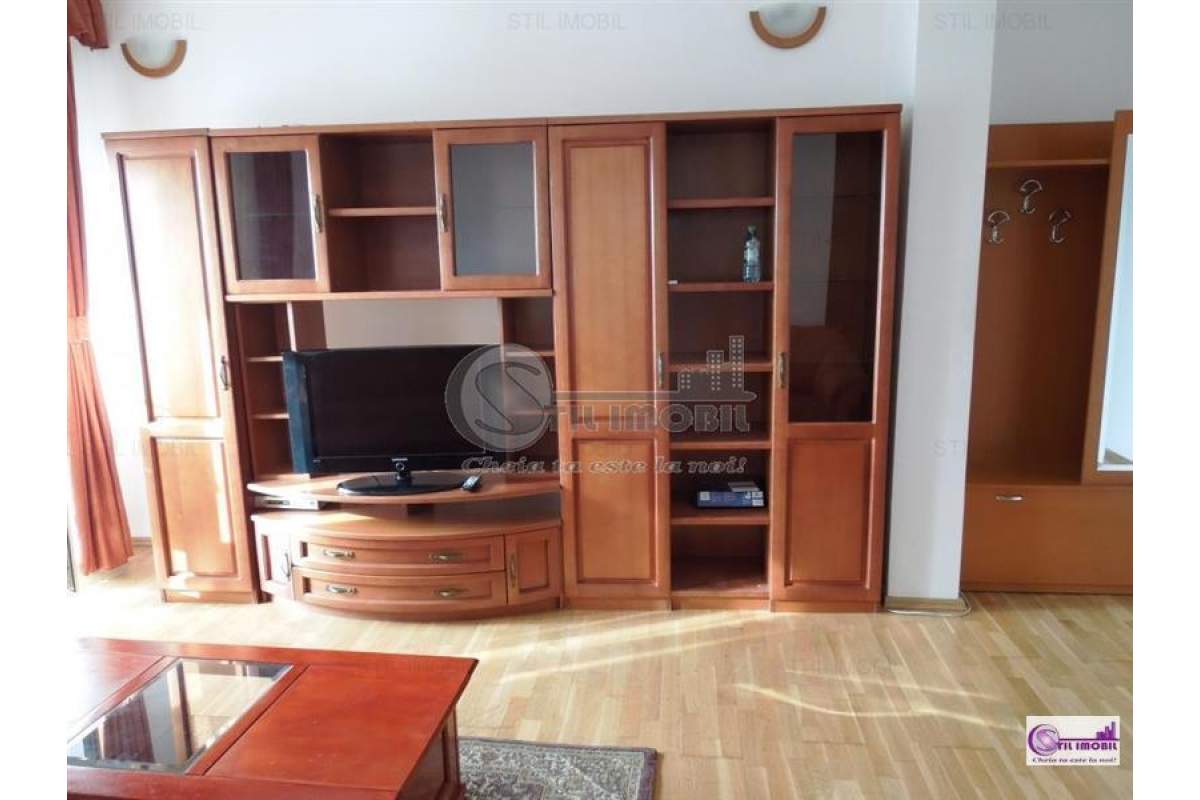  Apartament cu 3 camere de inchiriat in zona Copou