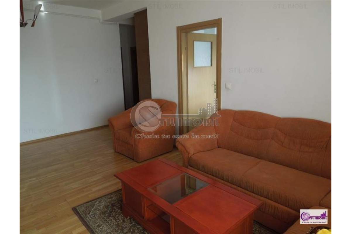  Apartament cu 3 camere de inchiriat in zona Copou