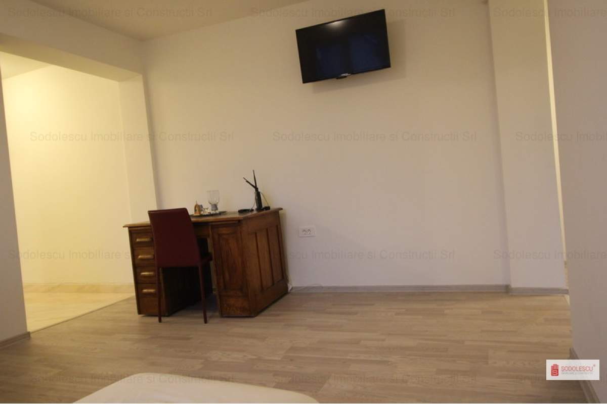  Apartament cu 3 camere de inchiriat in zona Ultracentral