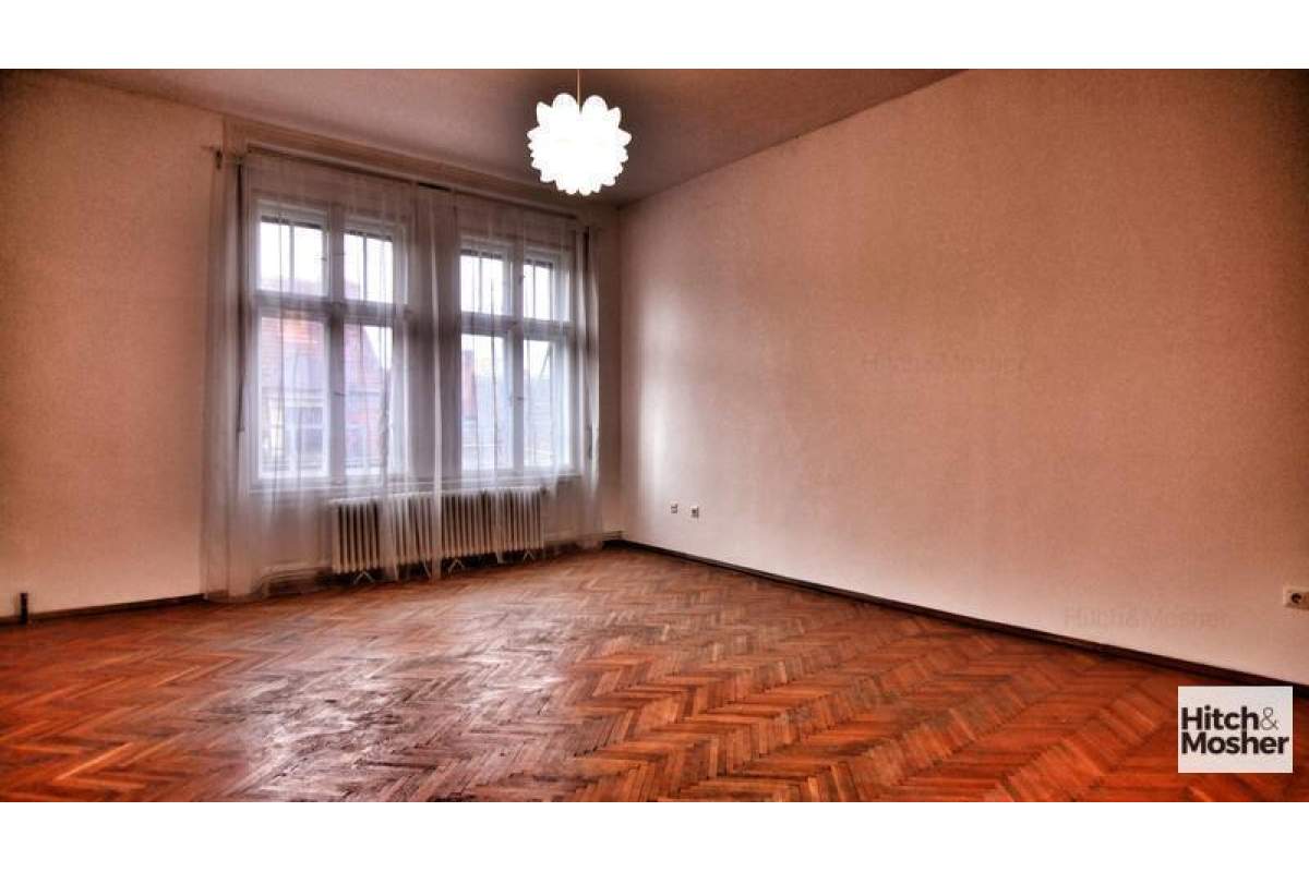  Apartament cu 3 camere de vanzare - zona Ultracentral - Piata VICTORIEI