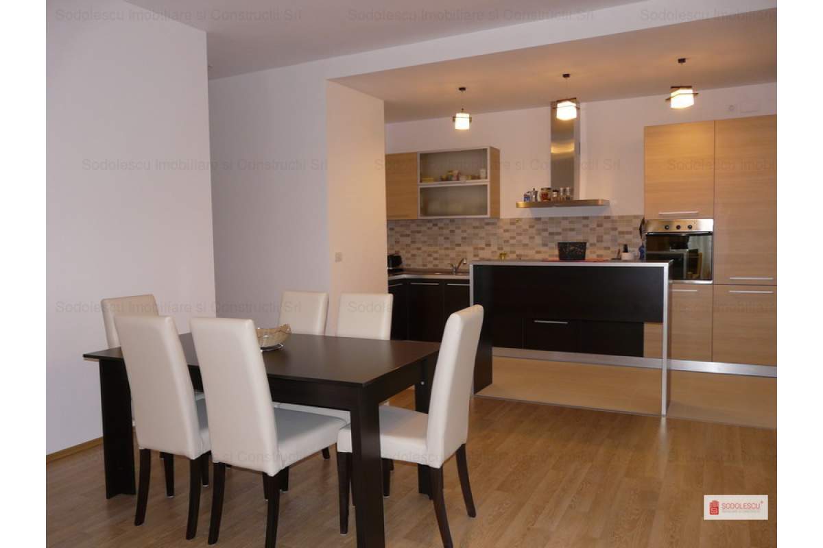  Apartament cu 4 camere in zona Central