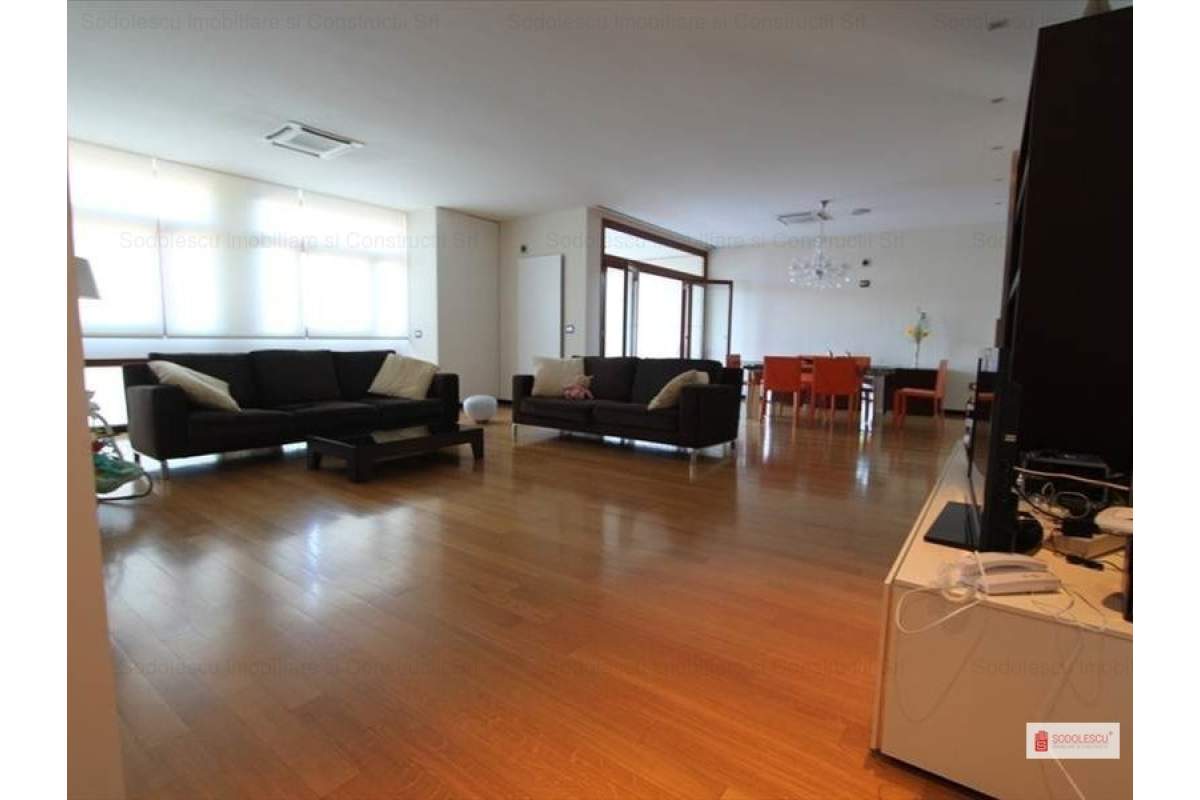  Apartament cu 5 camere in zona Brancoveanu