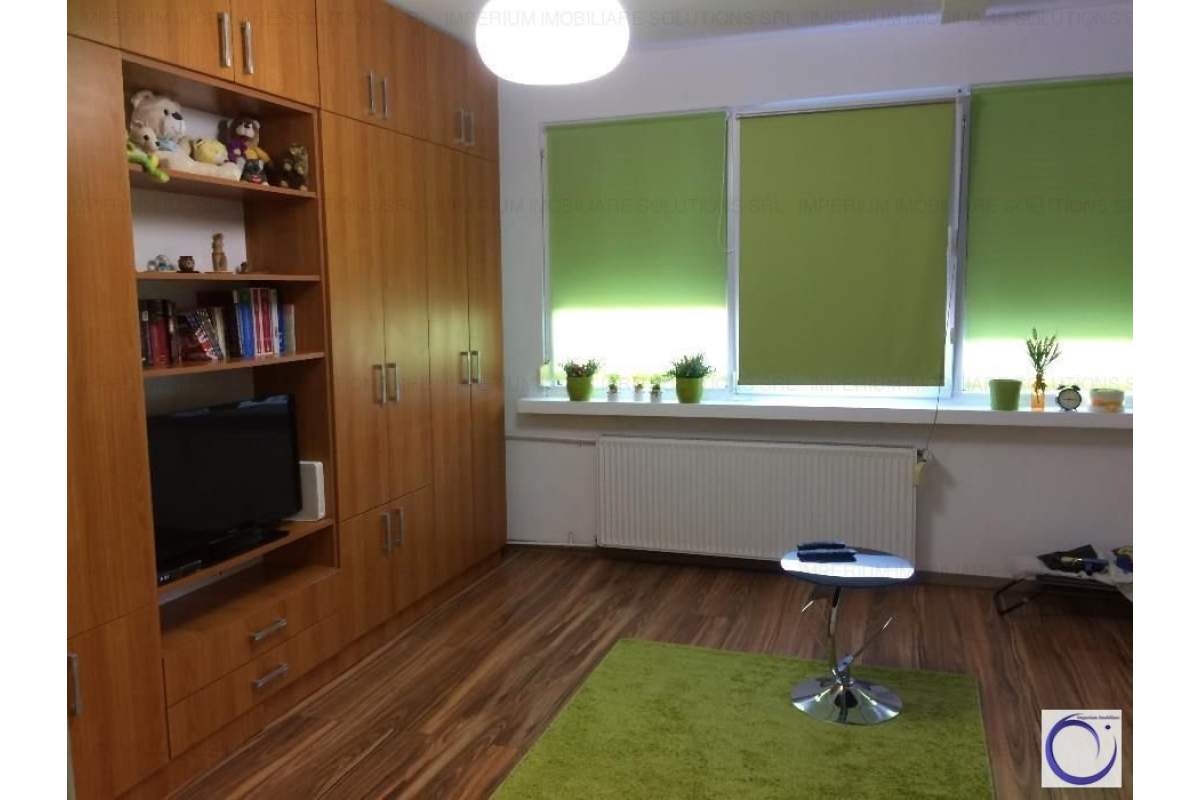  Apartament cu o camera, zona Lipovei