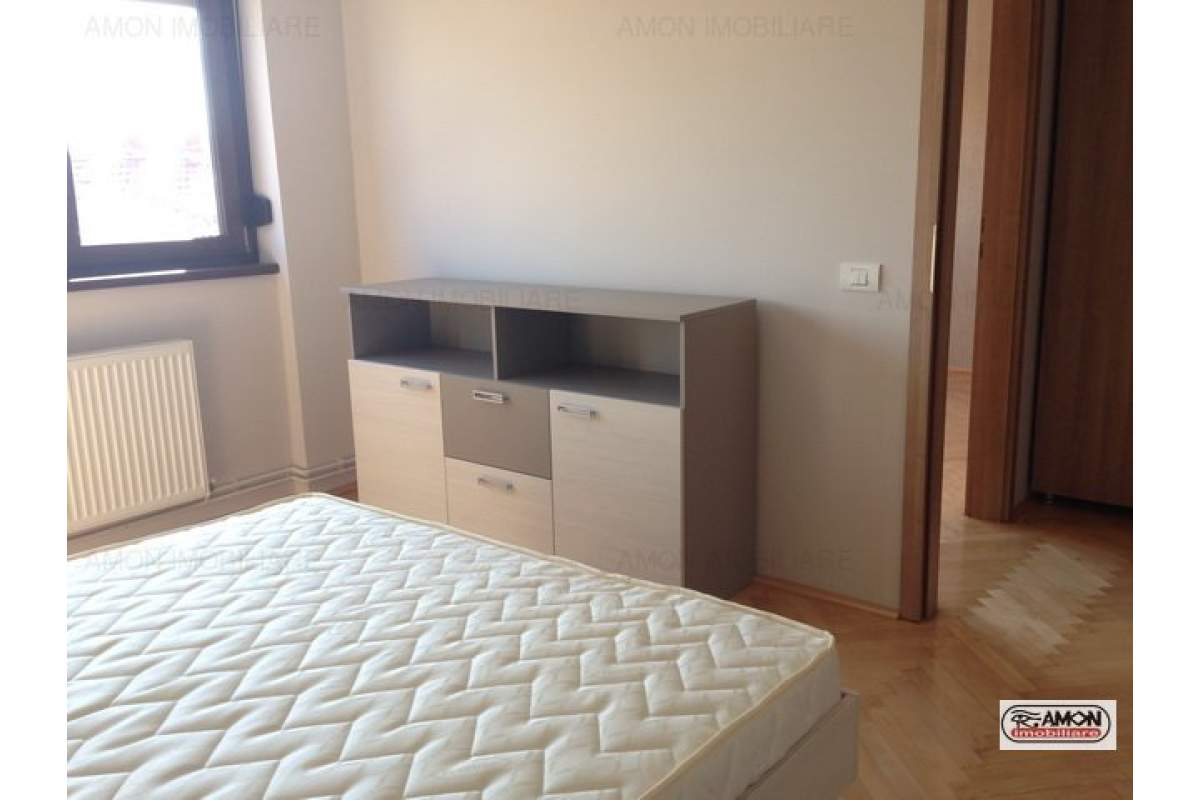  Apartament de inchiriat 3 camere