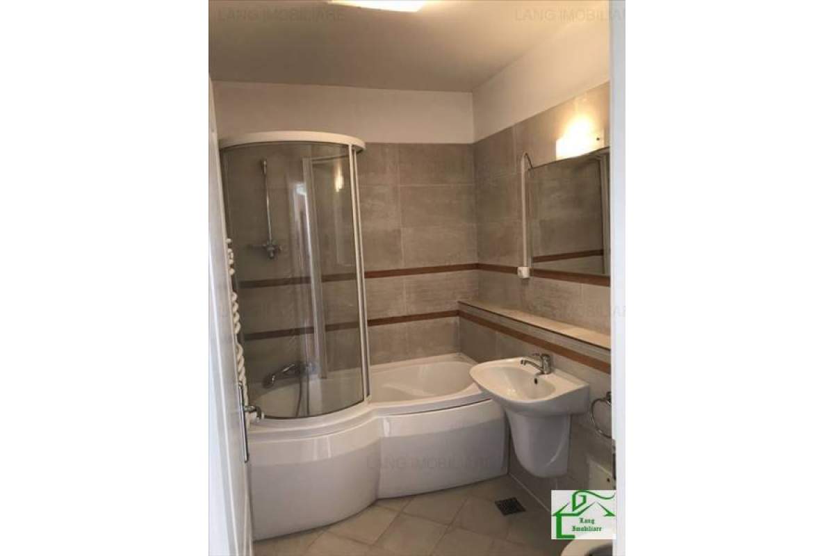 Apartament de inchiriat 3 camere