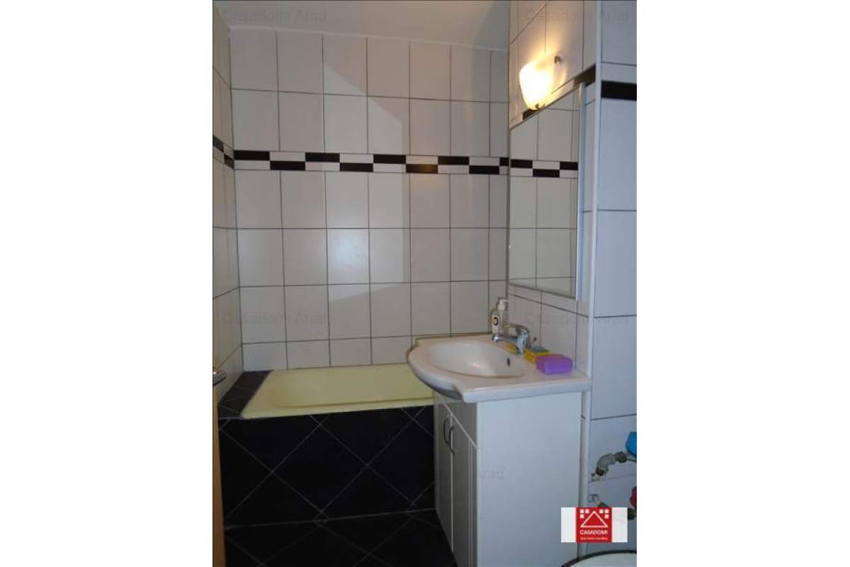 Apartament de inchiriat 3 camere