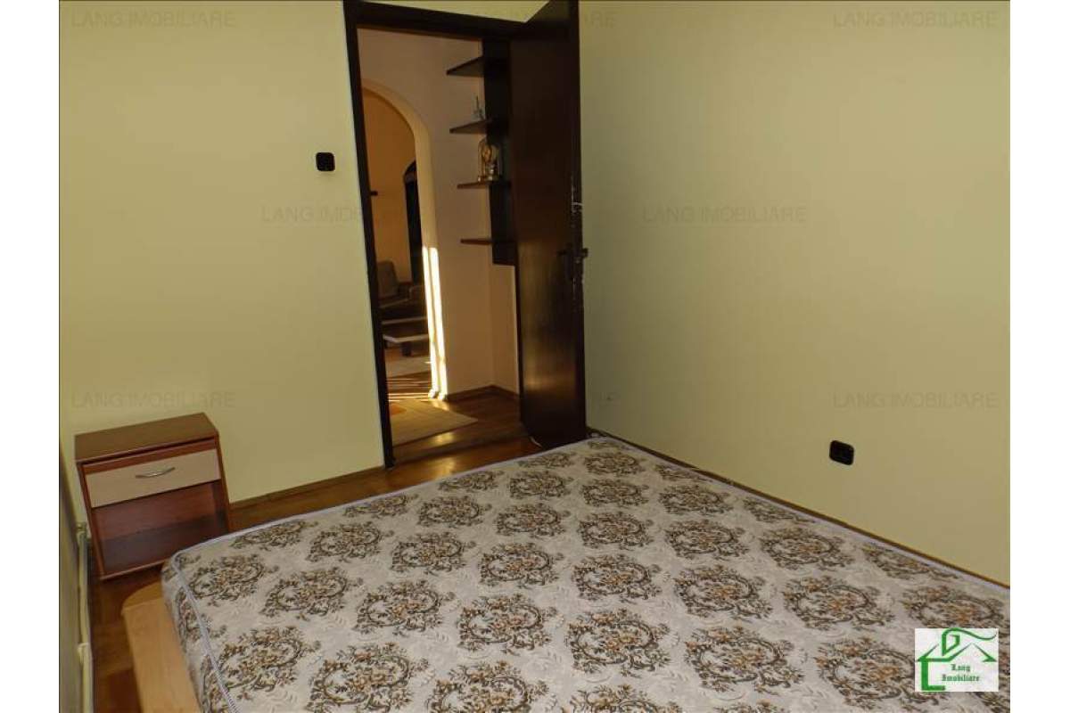  Apartament de inchiriat 3 camere