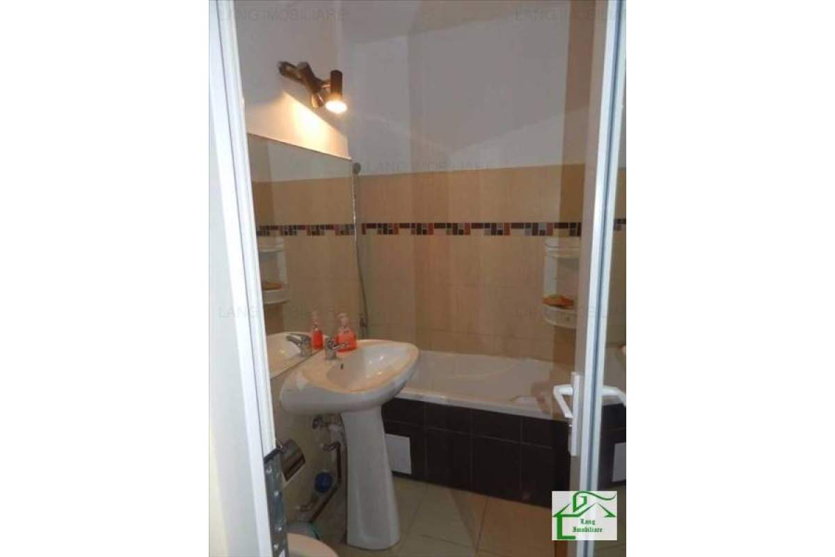  Apartament de inchiriat 3 camere