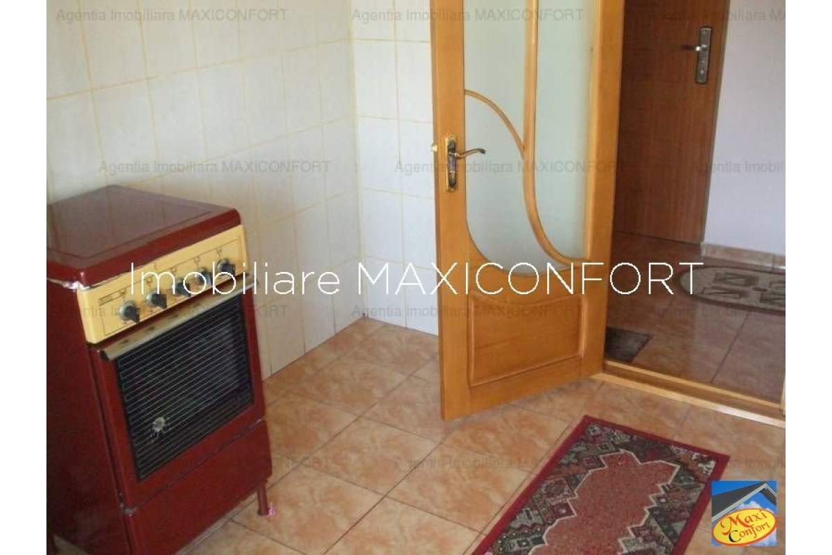 Apartament de inchiriat 3 camere