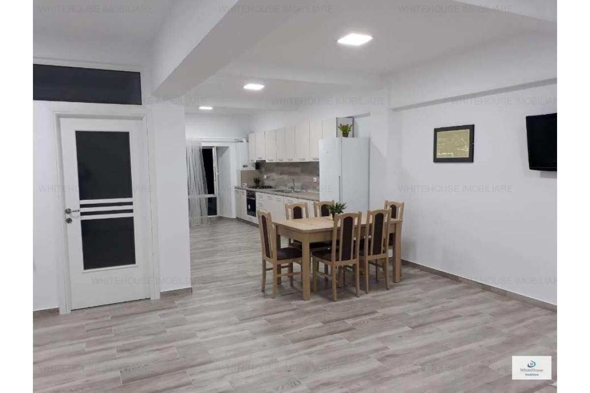  apartament de inchiriat, 4 camere, zona centrala