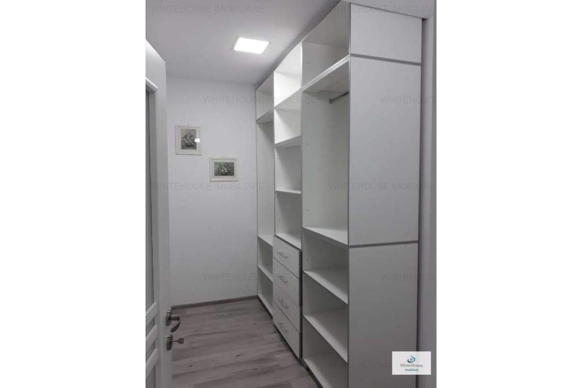  apartament de inchiriat, 4 camere, zona centrala