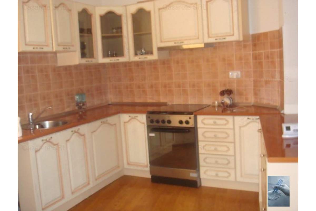 Apartament de inchiriat 4 camere