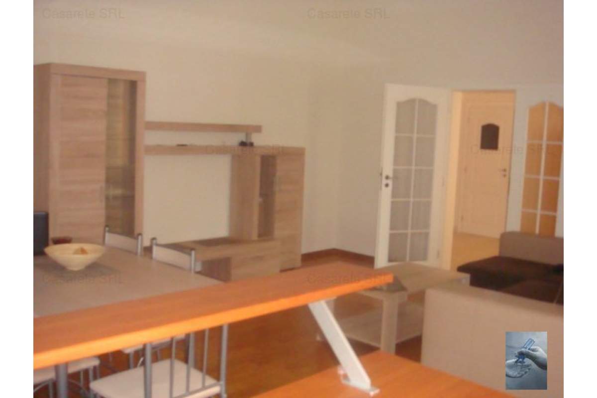 Apartament de inchiriat 4 camere