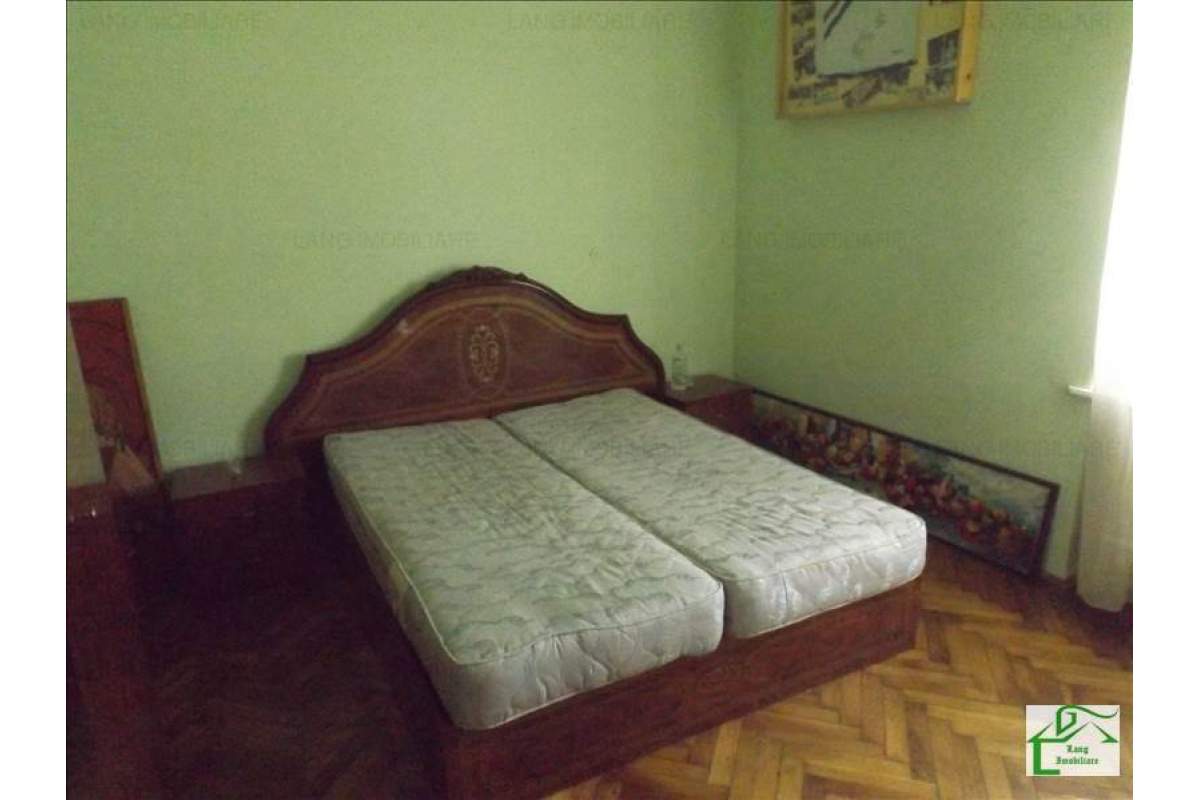 Apartament de inchiriat 4 camere