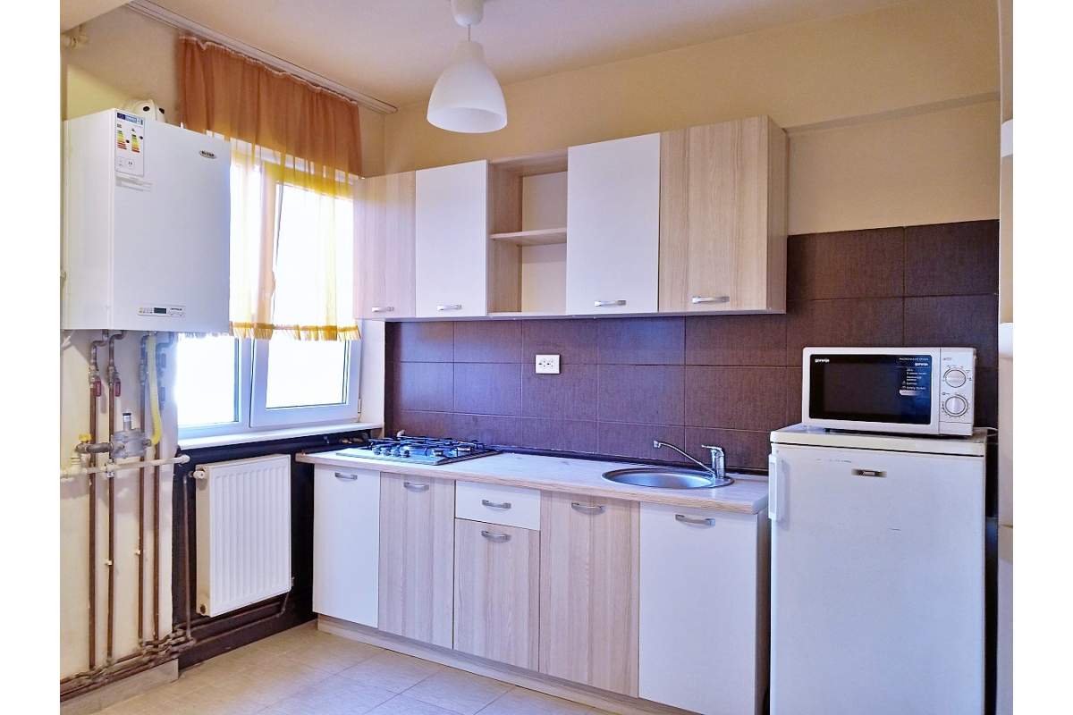 Apartament de inchiriat cu loc de parcare, Zona Centru Arad