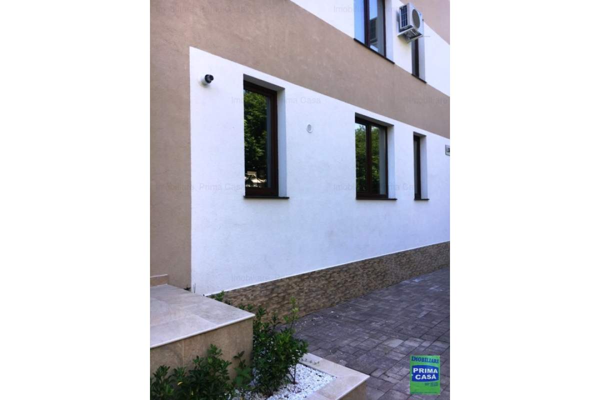 Apartament de LUX, 2 camere finisat nou, mobilat si utilat 650E/luna