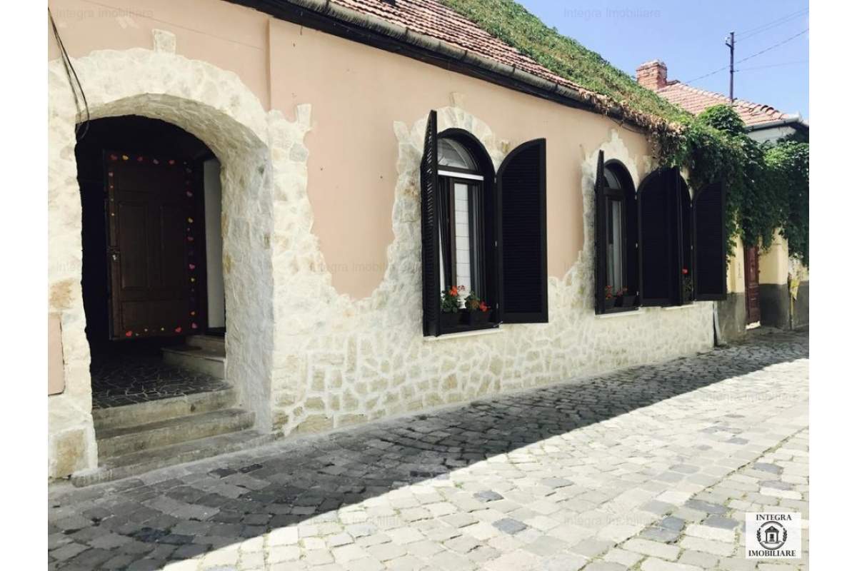 Apartament de lux, spatios, strada pietonala, Ultracentral!