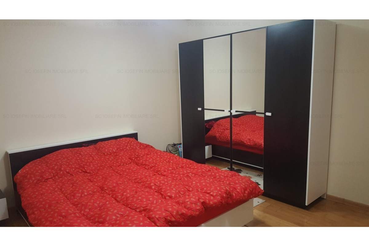  Apartament decomandat zona Bucovina