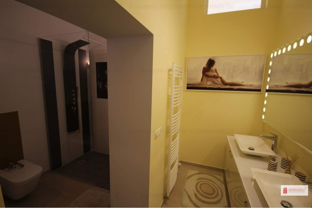  Apartament deosebit cu 3 camere de inchiriat in zona Odobescu