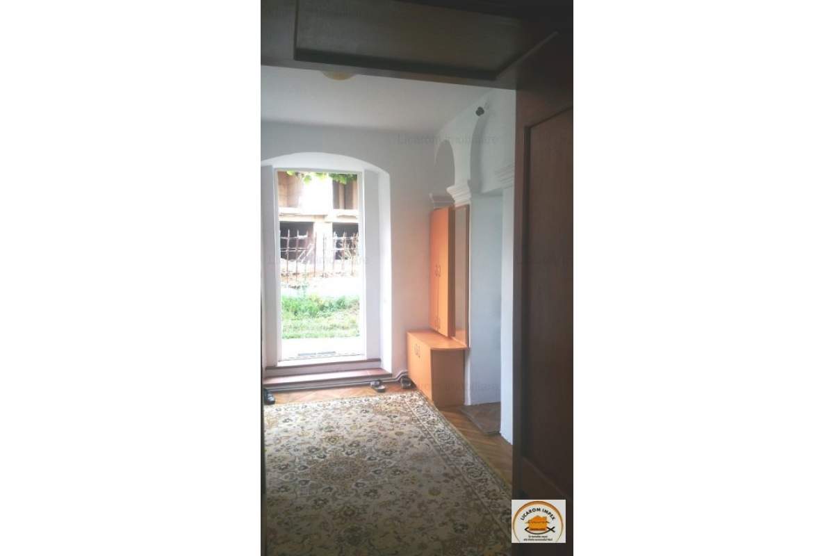  Apartament in casa zona Ultracentrala str Dealul Morii ,mobilat,utilat,365Eur.