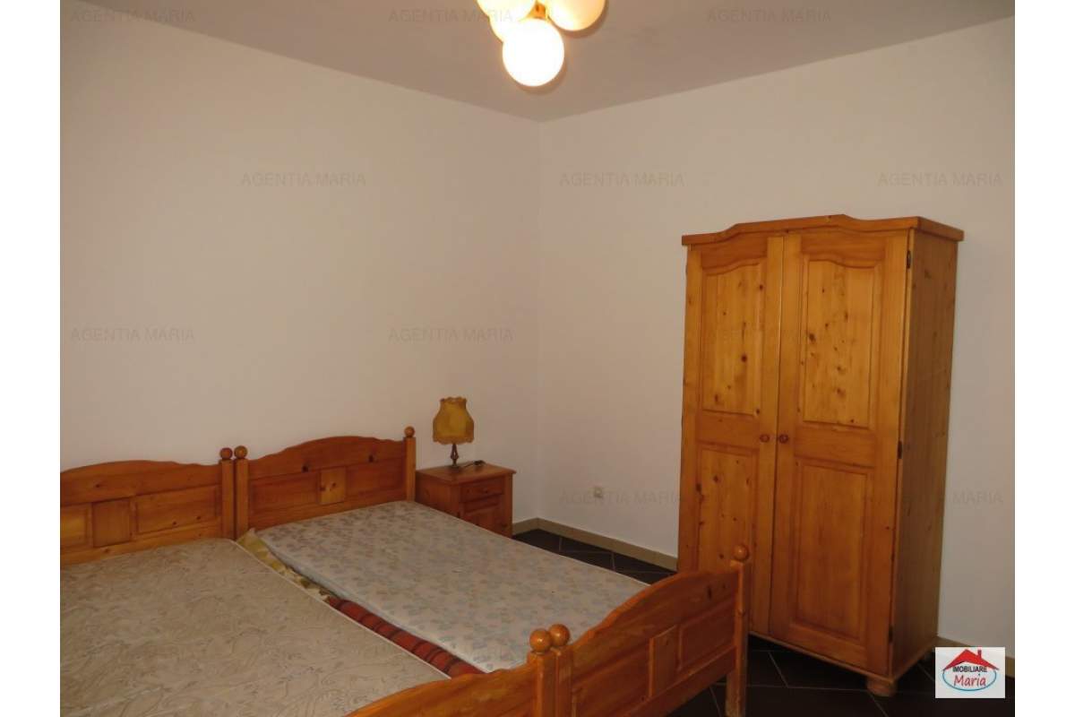 Apartament la casa zona 14 Mai