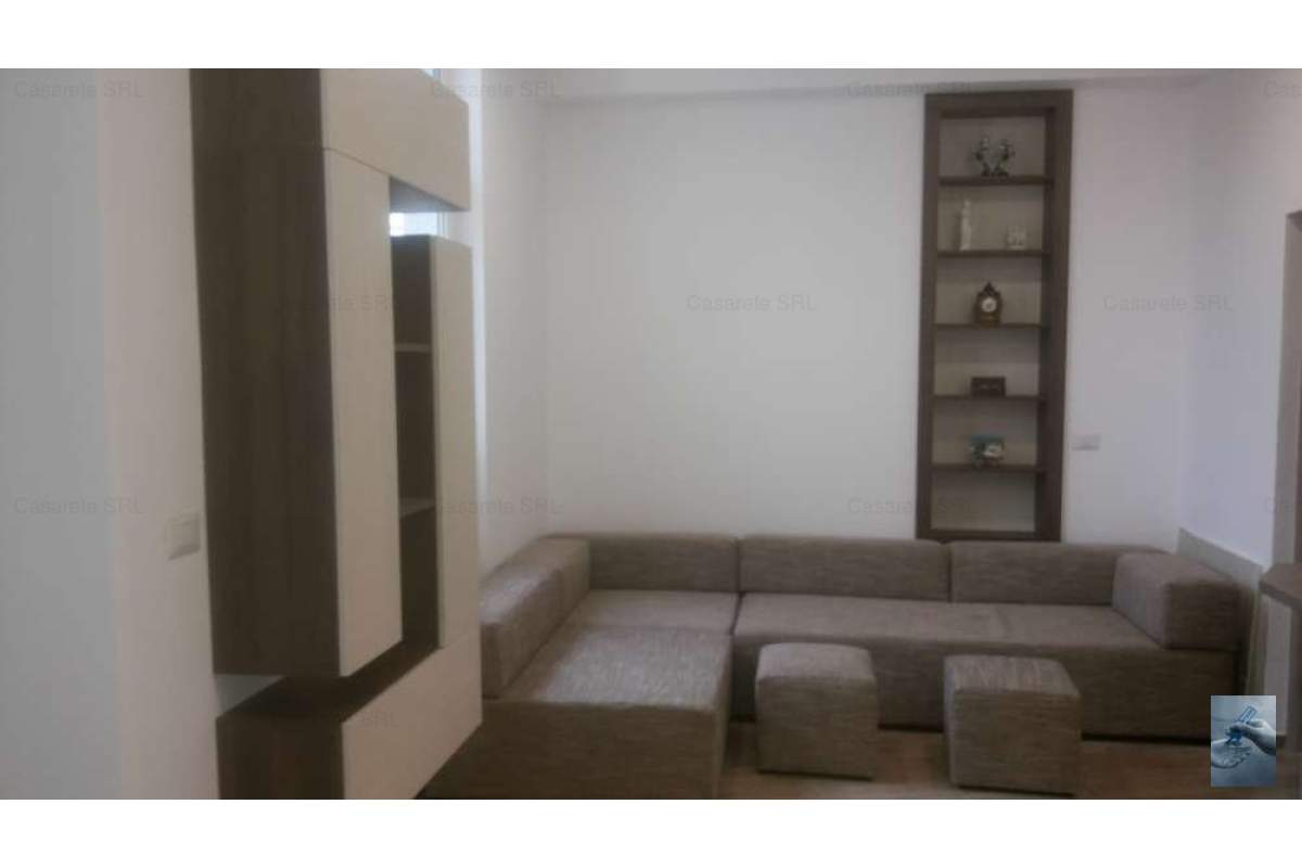  Apartament la casa , zona Parneava !!!