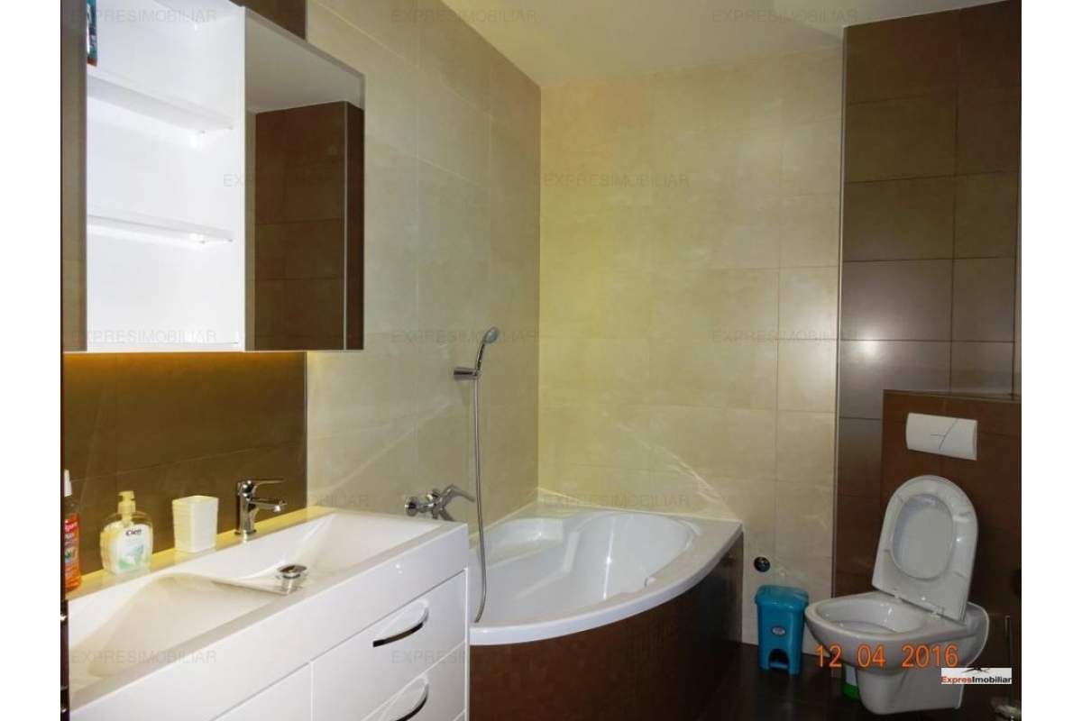  Apartament lux 3 camere in zona exclusivista