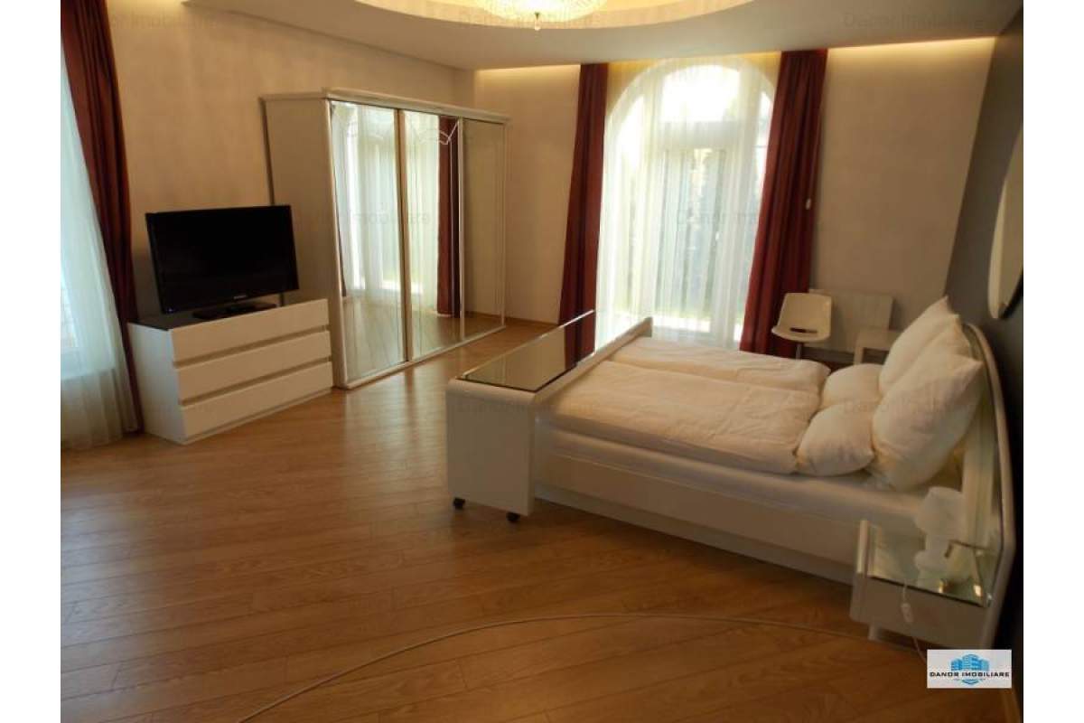  apartament lux regim hotelier