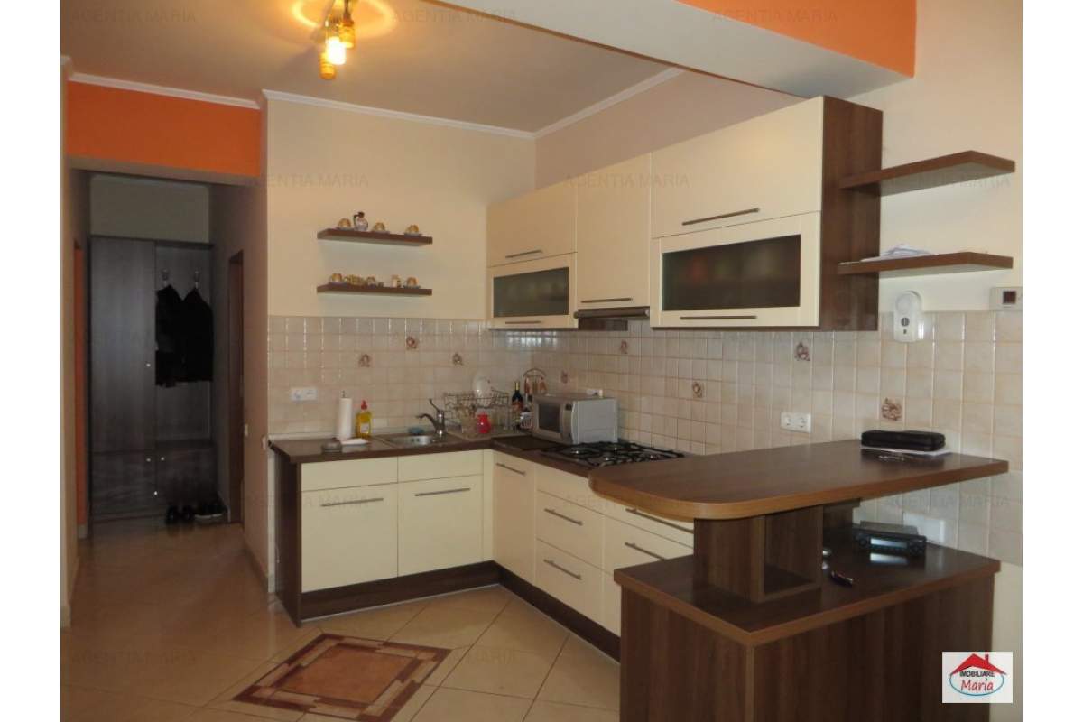 Apartament nou, finisat, semicentral
