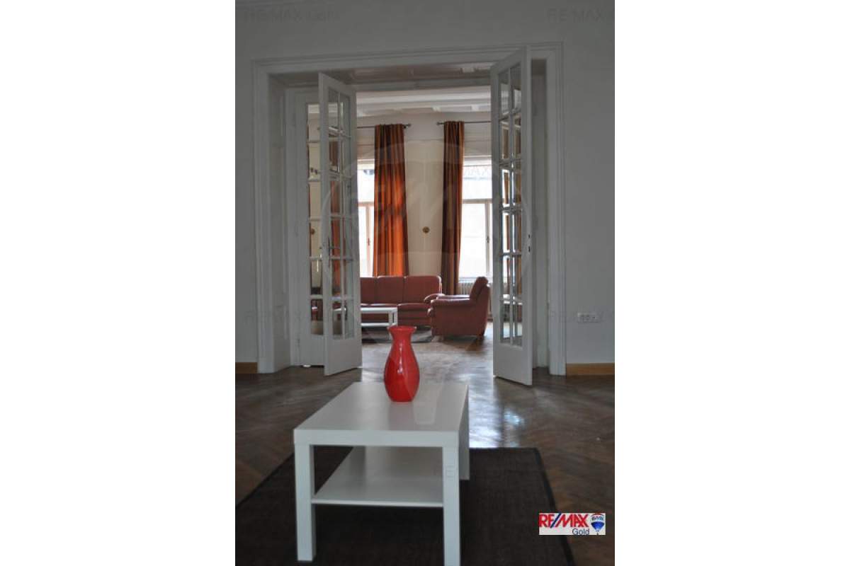  APARTAMENT STIL CLASIC ULTRACENTRAL