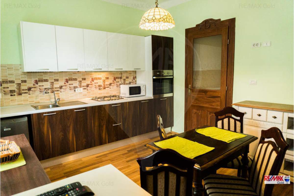 Apartament stil Tirolez Ultracentral