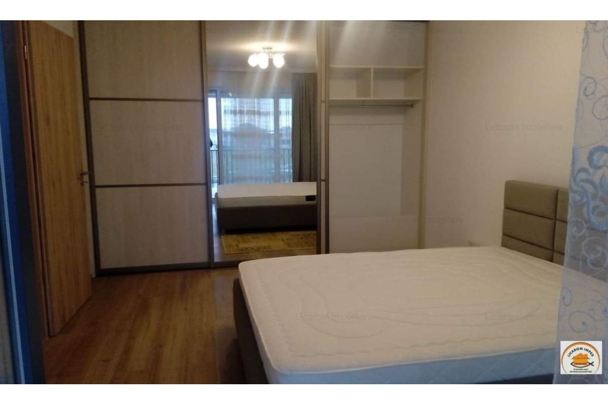  Apartament vis a vis de Coressi Mall -Tractorul etaj 2,mobilat si utilat,500 eur