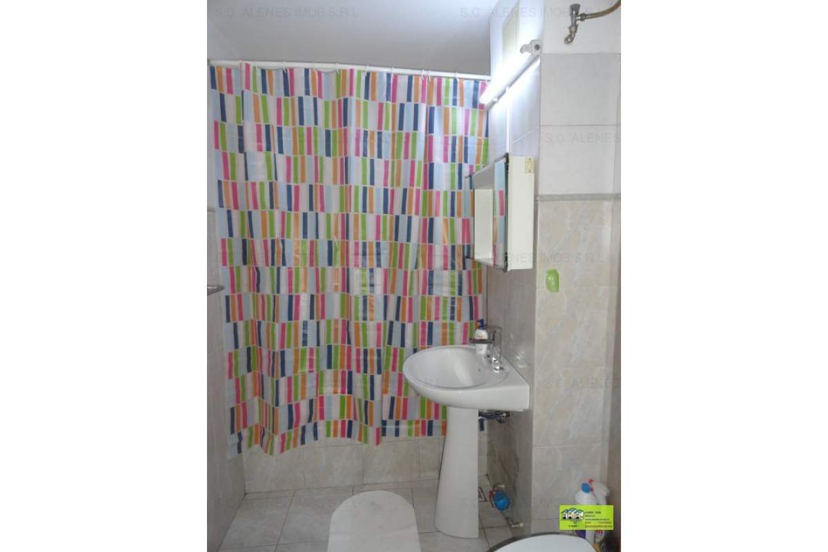Braila apartament 3 camere de inchiriat ultracentral complet mobilat si renovat