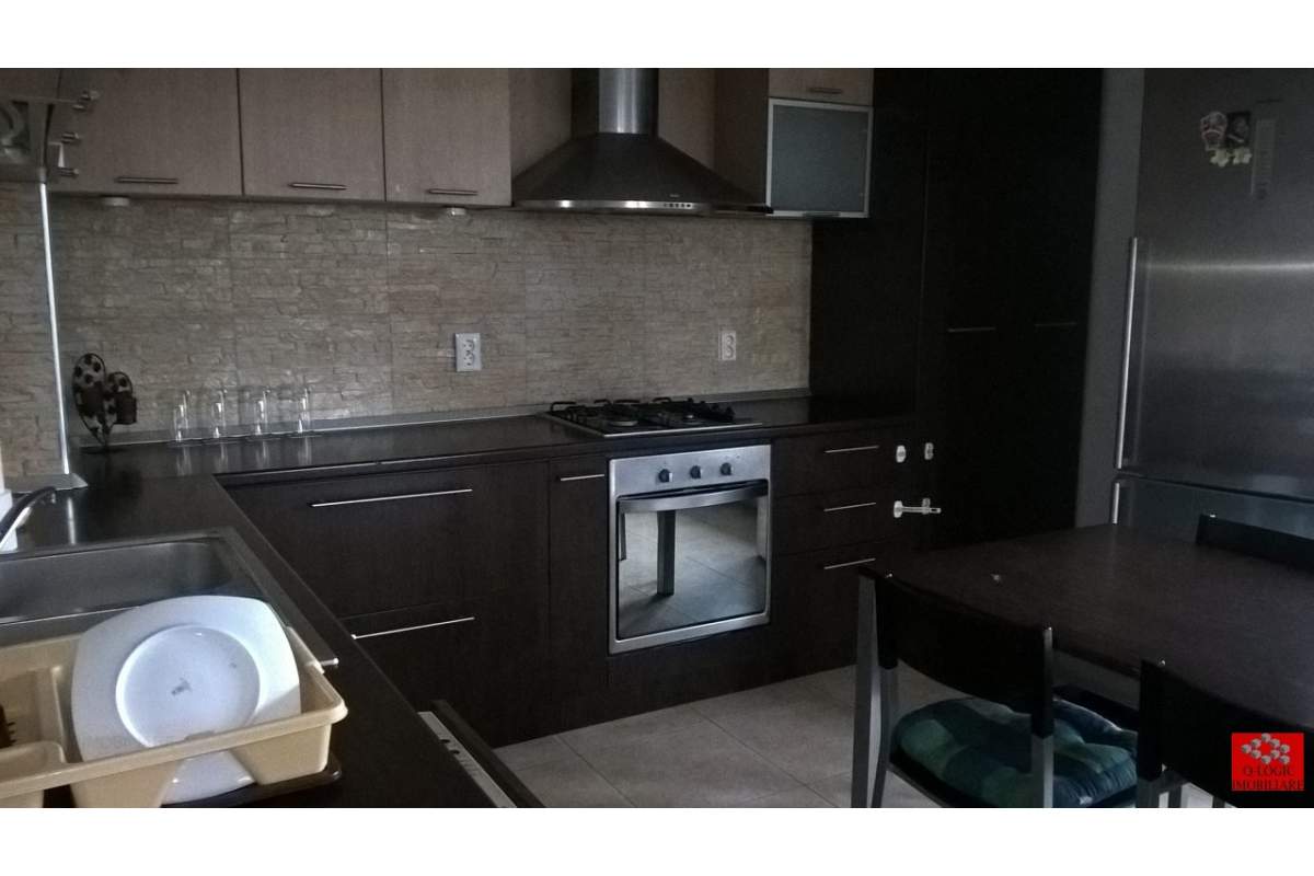 Casa 5 camere mobilata si utilata modern zona Star