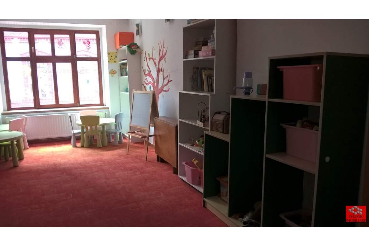 Casa 6 camere pe 2 niveluri, renovata zona Piata Unirii