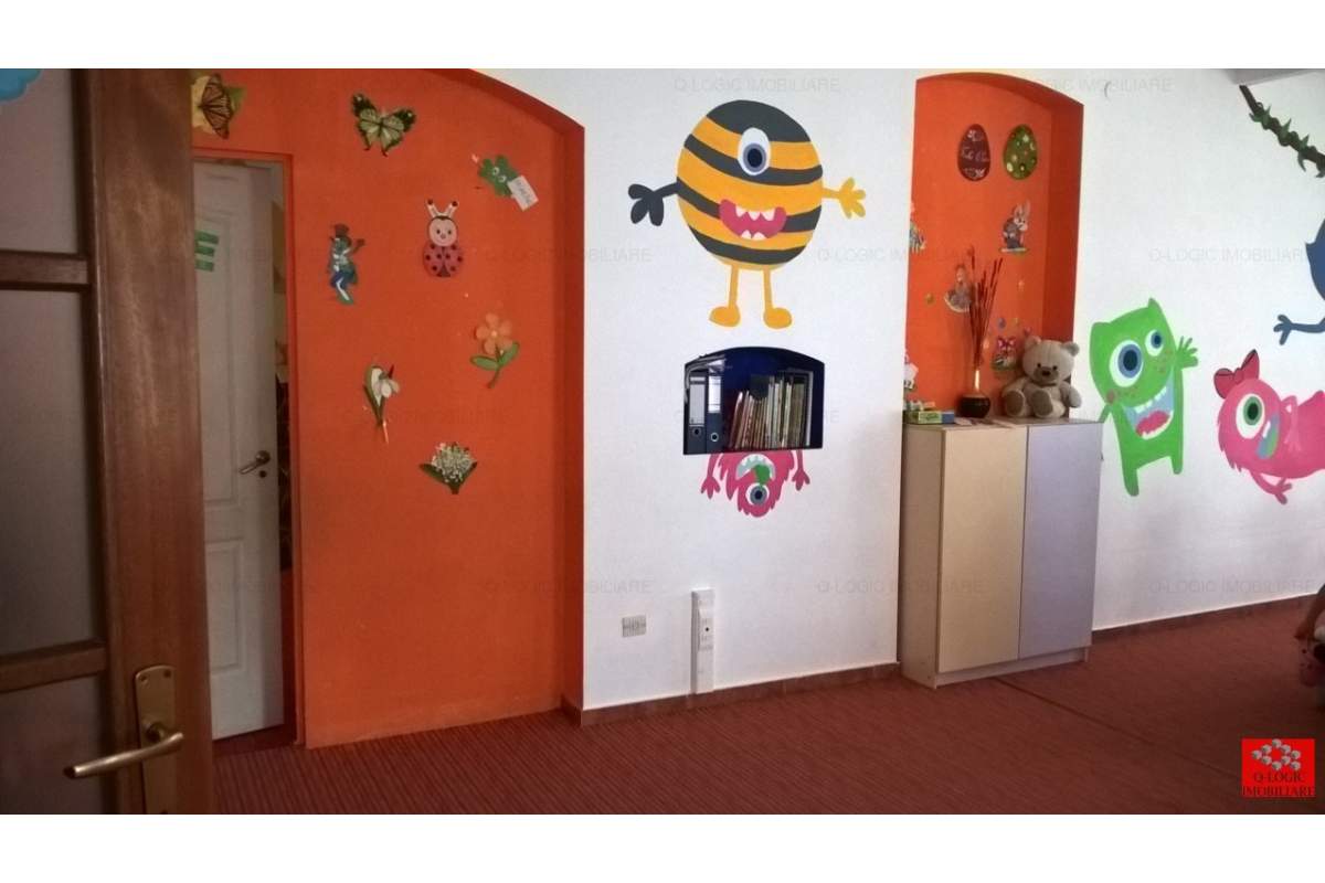 Casa 6 camere pe 2 niveluri, renovata zona Piata Unirii