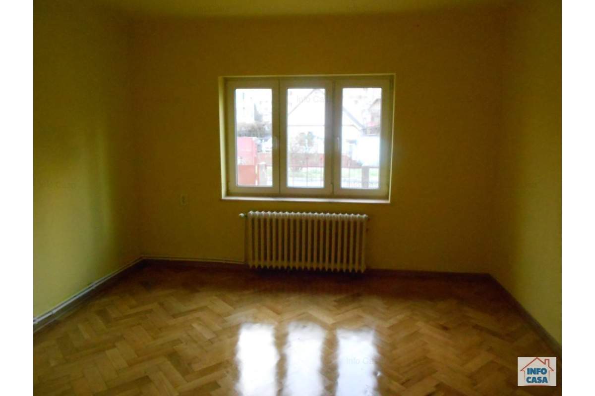 Casa de inchiriat 3 camere
